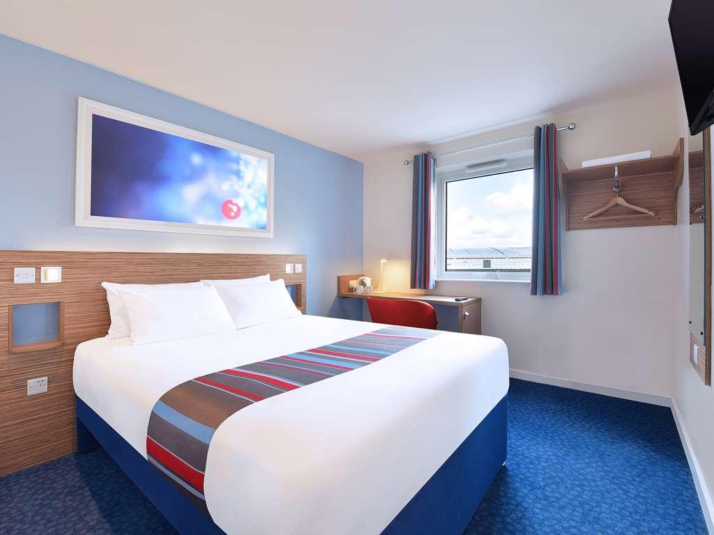 Premier Inn Worthing Seafront Room photo